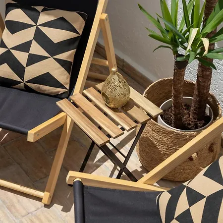 Patio 43 - Cozy In Downtown 公寓 法鲁区